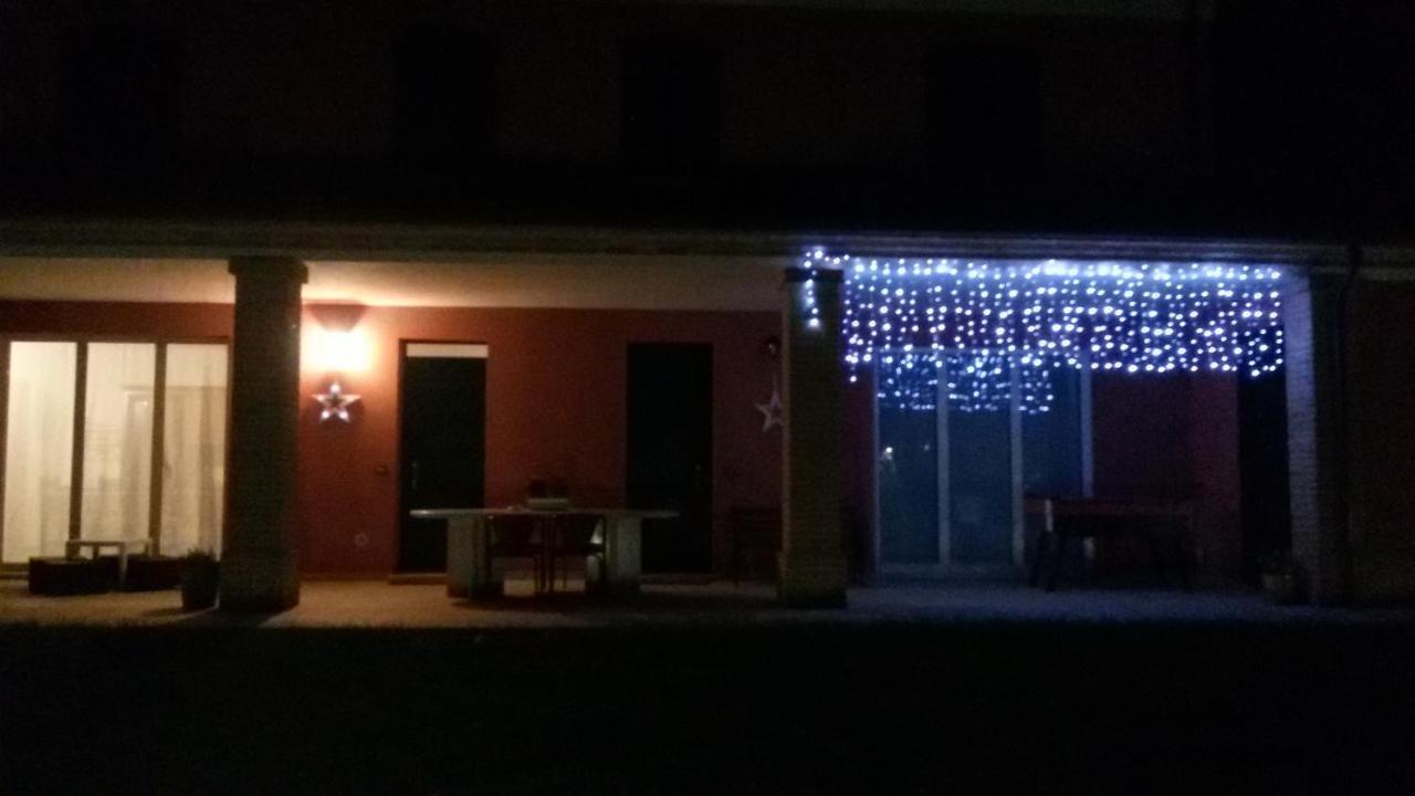 Rinaldi House Bed & Breakfast Torriana Екстериор снимка